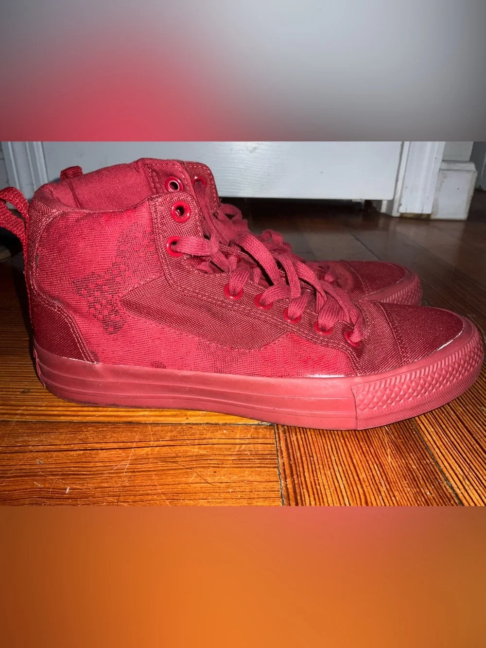 Converse mens Chuck Taylor All Star High Top Sneakers - Red